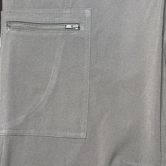 Chicos Cargo Convertible Pants Womens 1.5 Green Hiking Outdoor Roll Tab Capri - Picture 5 of 14